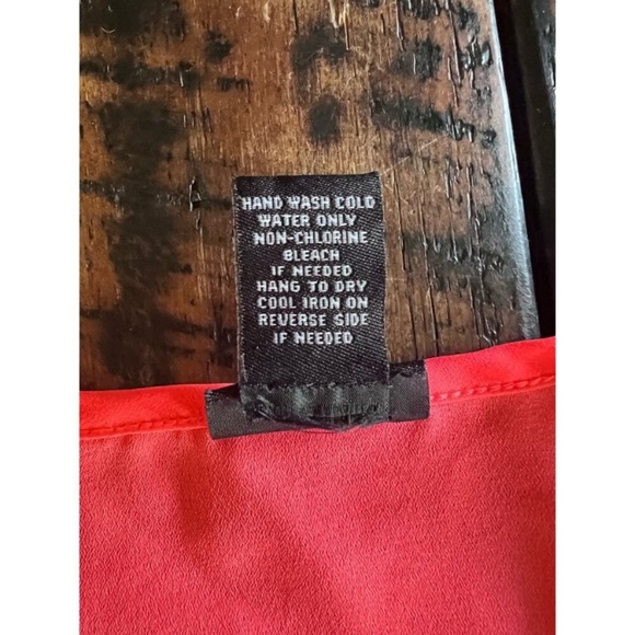 Bright hot Pink Sheer Tribal Aztec racer back Embellished Tank Top Size Medium - Picture 10 of 13